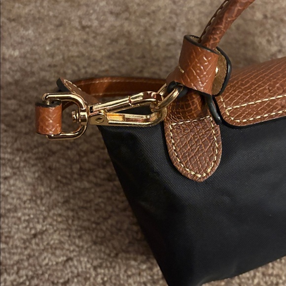Longchamp Stunning Adjustable Crossbody ❤️ - Picture 7 of 7